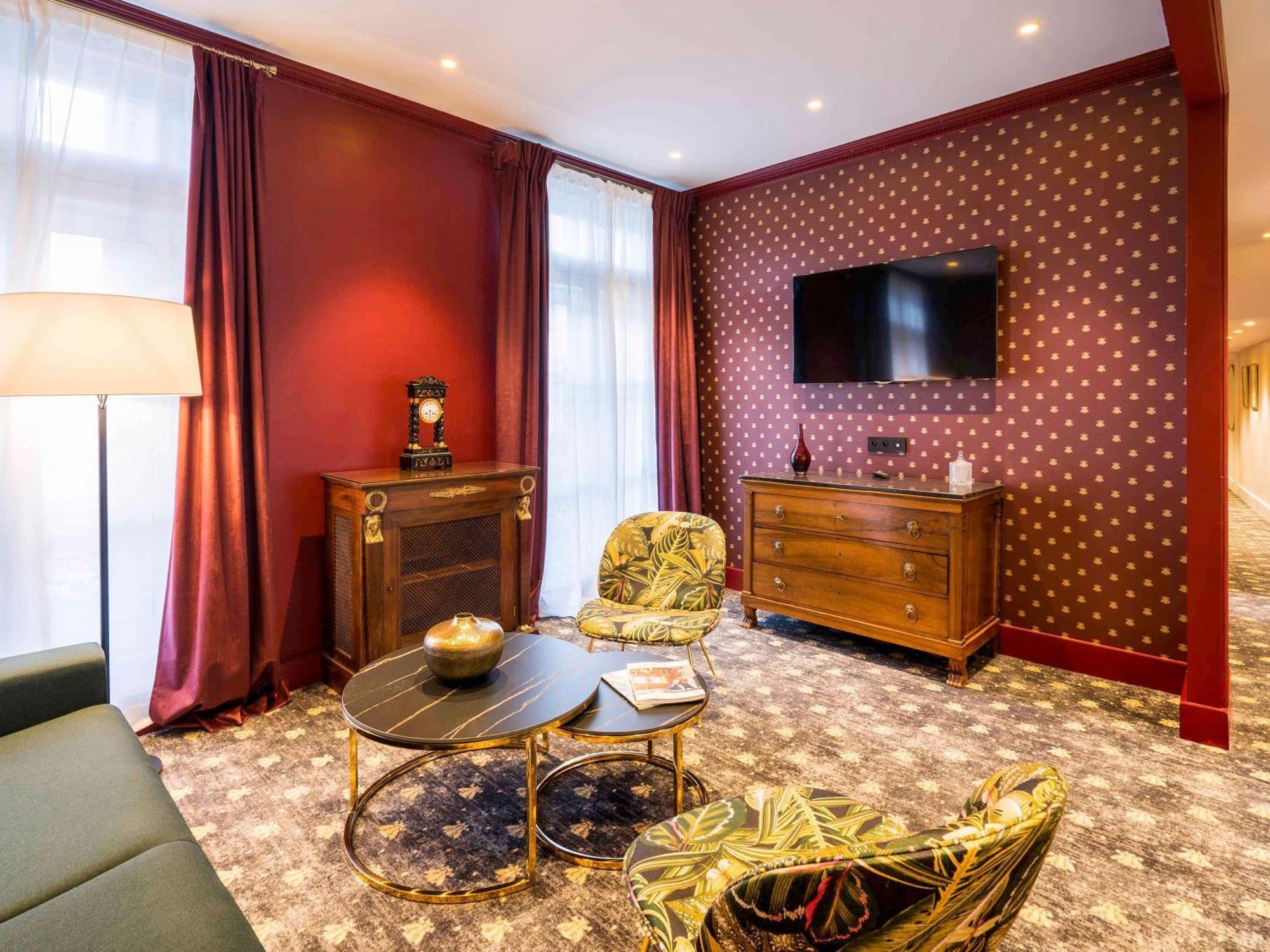 Aigle Noir Fontainebleau Mgallery Luaran gambar